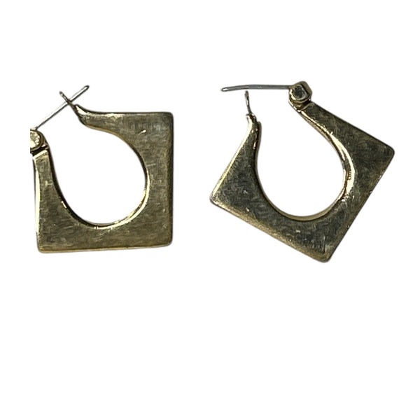 Vintage 90s Hoop Earrings pierced Gold Tone Jigsaw Chunky Square Elegant size 1" - Picture 9 of 12